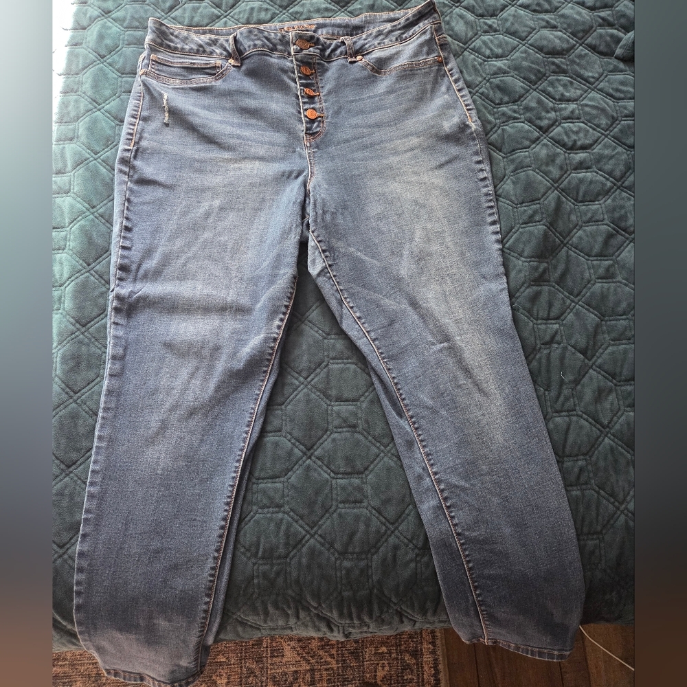 Women's Blue Jeans